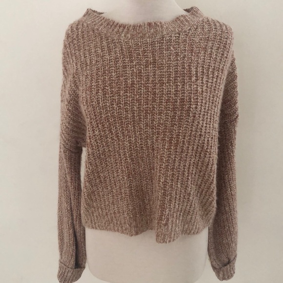 Derek Heart Cropped Sweater Oversized Long Sleeves- Size Large - Picture 1 of 6
